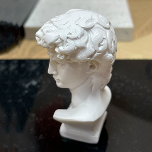 Miniescultura David — vista 4