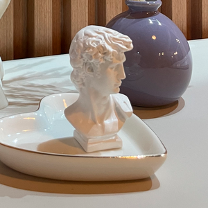 Miniescultura David — vista 2